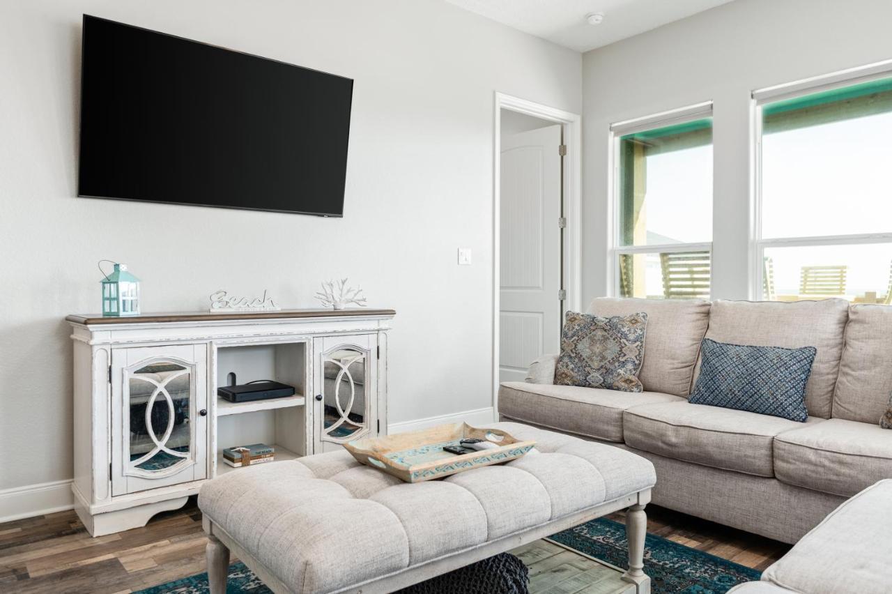Stylish 4Br Crystal Beach Retreat Walk To Beach Bolivar Peninsula Exterior photo